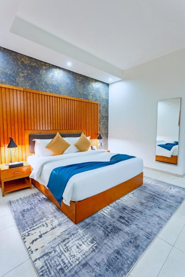 Alisa Hotel ทีมา ภายนอก รูปภาพ
